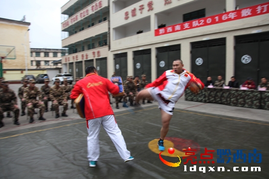 現(xiàn)場(chǎng)教學(xué).JPG