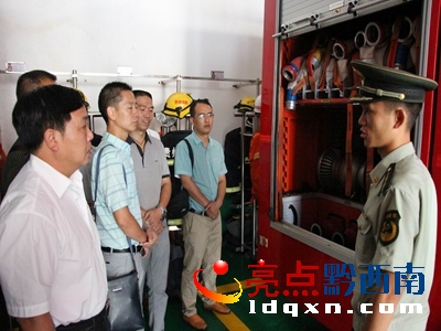 圖為參觀現(xiàn)場1.jpg