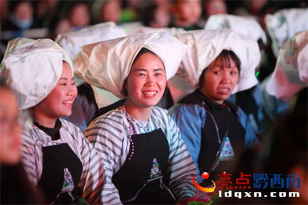 貞豐春節(jié)聯(lián)歡晚會綜合20180211 郭澤玉 (8).JPG
