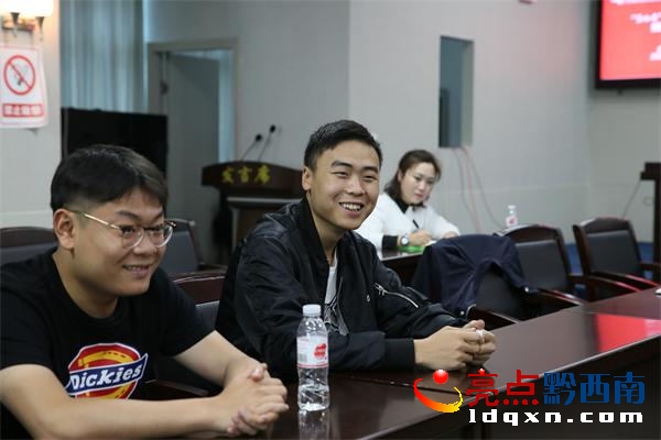 員工表態(tài)發(fā)言_看圖王.jpg
